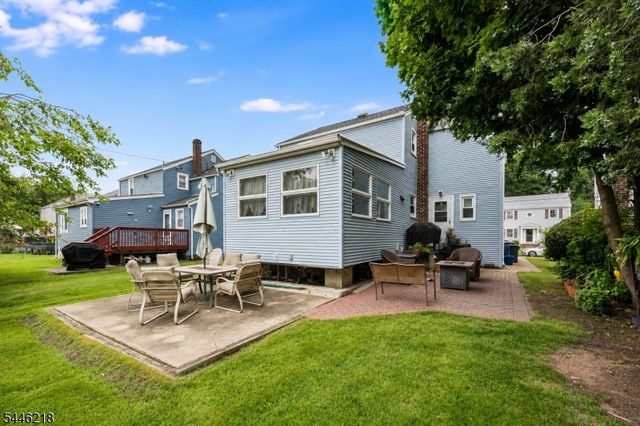 23 Bolten Pl, Bloomfield Twp., NJ 07003