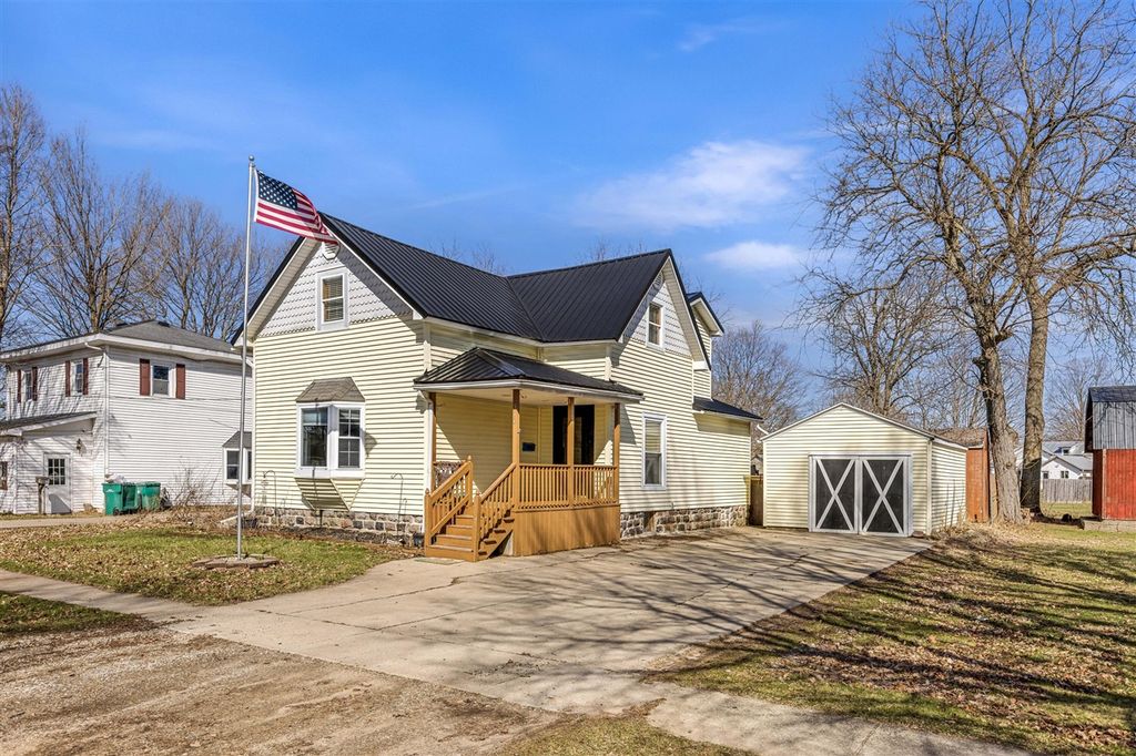 310 W Adams Street, Homer, MI 49245