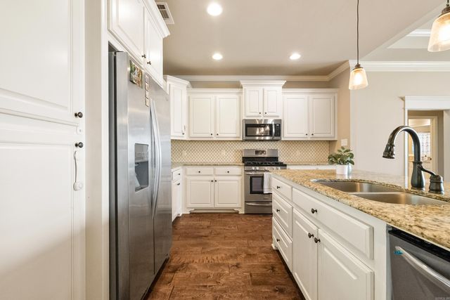 2923 Palamino Drive, Benton, AR 72015