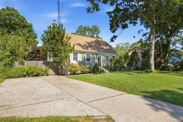 56 Burney Boulevard, Mastic, NY 11950