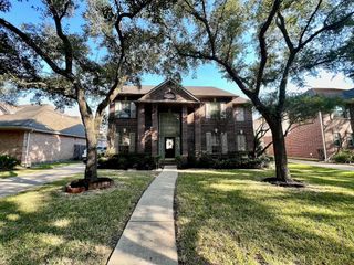 2339 Plantation Bend Drive, Sugar Land, TX 77478