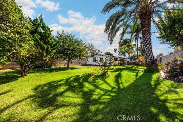 868 Towne, Costa Mesa, CA 92627