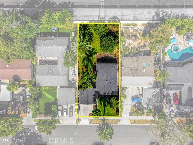 868 Towne, Costa Mesa, CA 92627