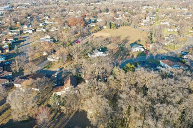 3725 80th Avenue N, Brooklyn Park, MN 55443