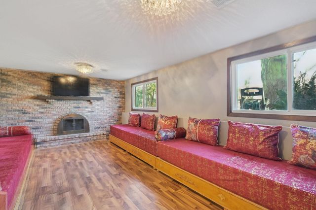 3725 80th Avenue N, Brooklyn Park, MN 55443