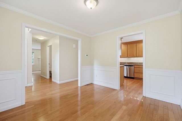 6 Oakwood Ct., Framingham, MA 01701