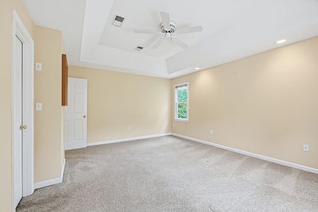6 Oakwood Ct., Framingham, MA 01701