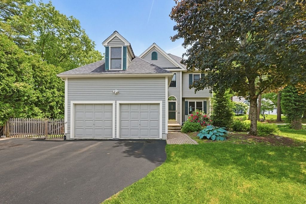 6 Oakwood Ct., Framingham, MA 01701