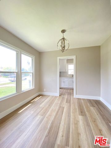 2620 S Barrington Avenue, Los Angeles, CA 90064