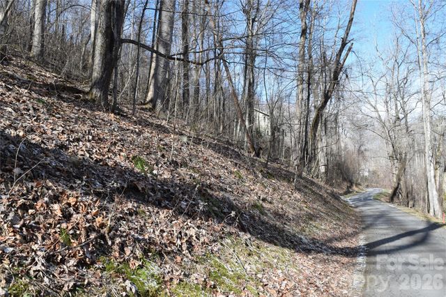 417& 418 Multiflora Way 417&418, Waynesville, NC 28785