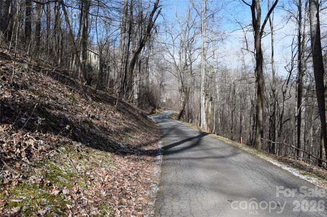 417& 418 Multiflora Way 417&418, Waynesville, NC 28785