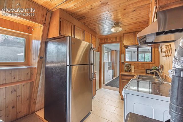 76 Pine Drive, Woodland Park, CO 80863