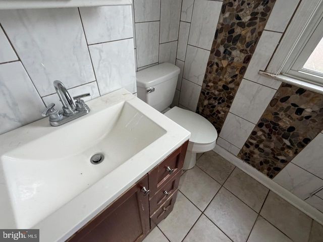 8216 BAYARD ST, Philadelphia, PA 19150