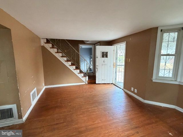 8216 BAYARD ST, Philadelphia, PA 19150