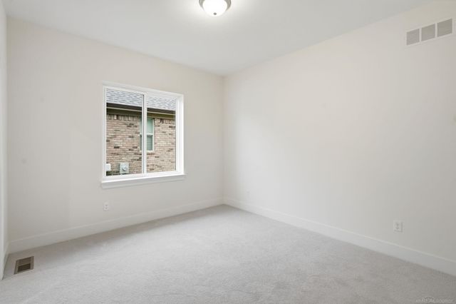 49259 Langford Drive, Macomb, MI 48044