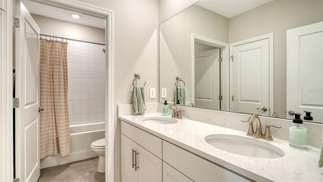17832 GULF RANCH PLACE, Bradenton, FL 34211