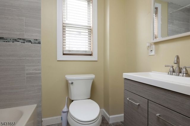 16 E 19Th St, Linden City, NJ 07036