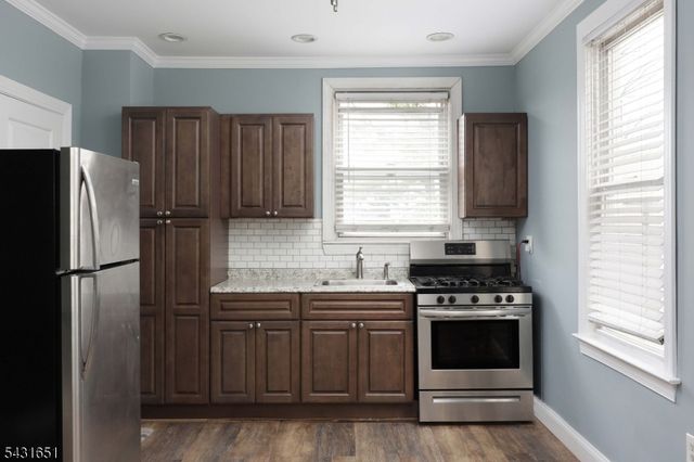 16 E 19Th St, Linden City, NJ 07036