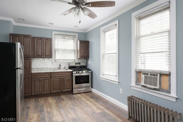 16 E 19Th St, Linden City, NJ 07036