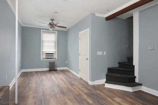 16 E 19Th St, Linden City, NJ 07036