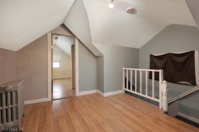 16 E 19Th St, Linden City, NJ 07036