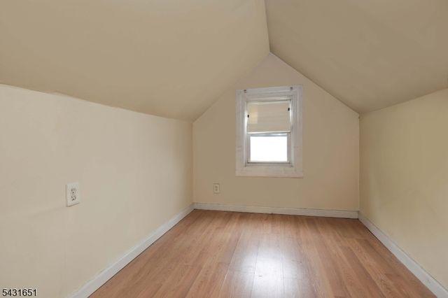 16 E 19Th St, Linden City, NJ 07036
