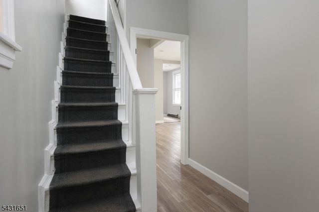 16 E 19Th St, Linden City, NJ 07036