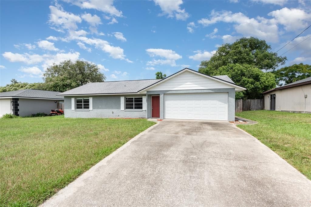 50 HYDRANGEA LANE, Debary, FL 32713