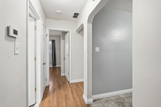 32260 Linderman Avenue, Warren, MI 48093