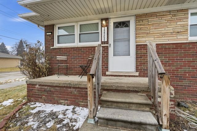 32260 Linderman Avenue, Warren, MI 48093