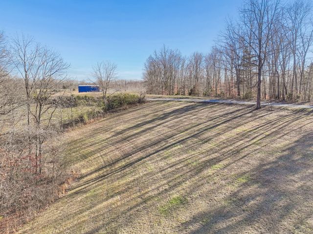 9200 Dobbs Cemetery Rd, Baxter, TN 38544