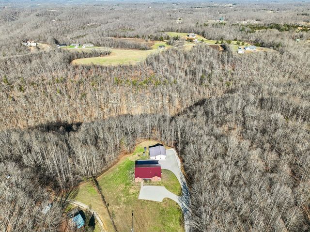 9200 Dobbs Cemetery Rd, Baxter, TN 38544