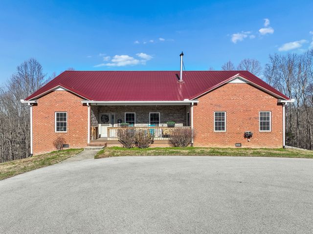 9200 Dobbs Cemetery Rd, Baxter, TN 38544