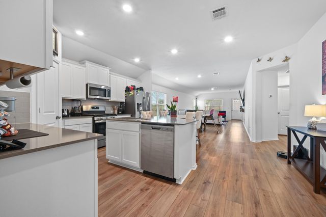 145 Patagonia, Kyle, TX 78640