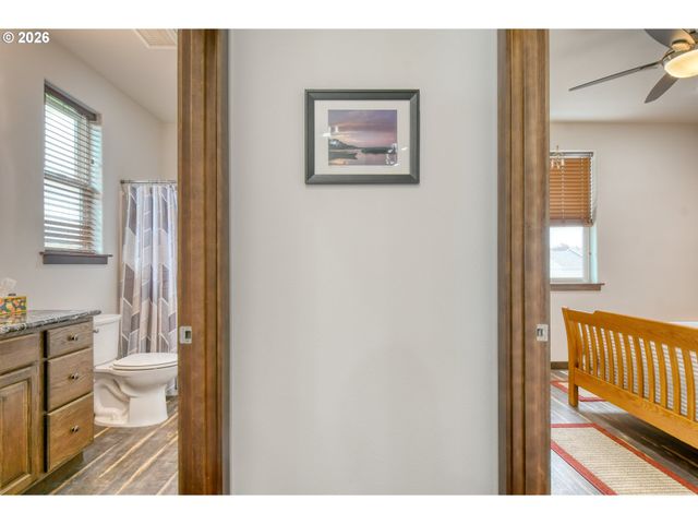 527 Sw QUINNEY Pl, Pendleton, OR 97801
