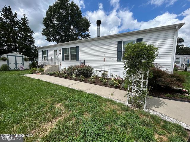 814 North Street, Jackson, NJ 08527