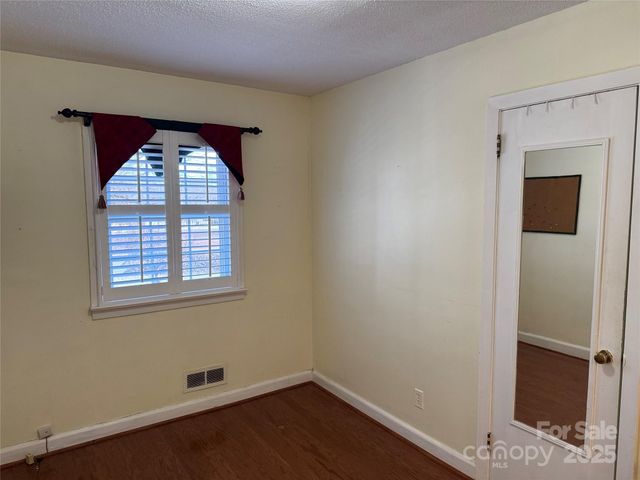 809 Katherine Avenue, Kings Mountain, NC 28086