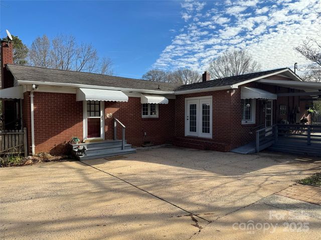 809 Katherine Avenue, Kings Mountain, NC 28086