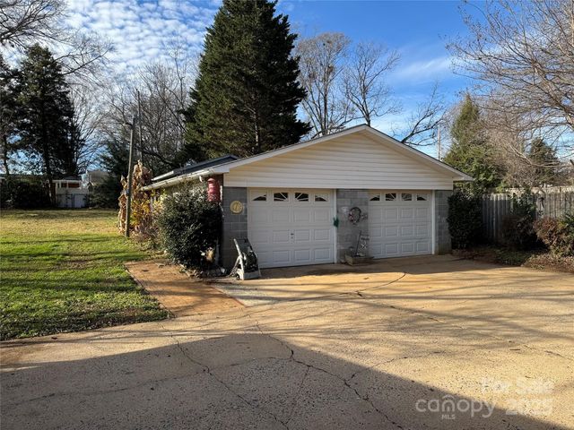 809 Katherine Avenue, Kings Mountain, NC 28086