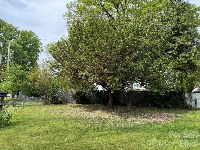 809 Katherine Avenue, Kings Mountain, NC 28086
