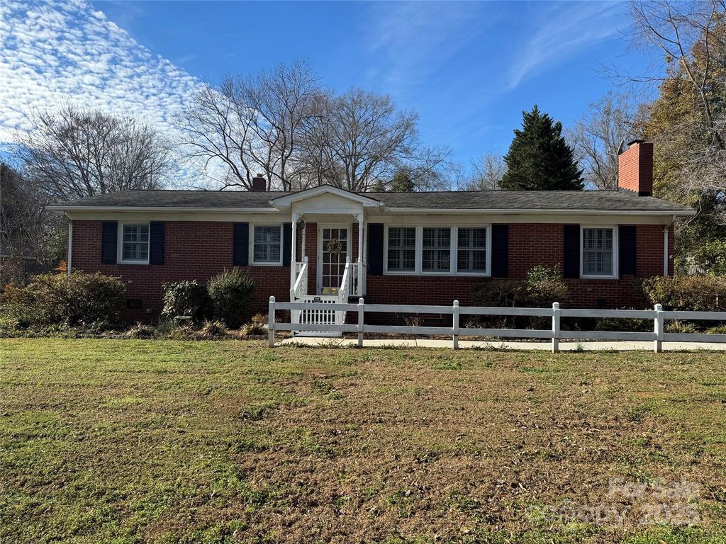 809 Katherine Avenue, Kings Mountain, NC 28086