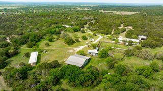 5905 N US Highway 281 (400), Hamilton, TX 76531