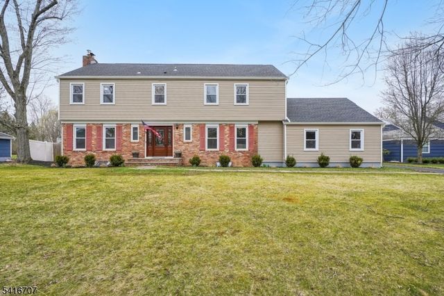 18 Juniper Way, Bernards Twp., NJ 07920