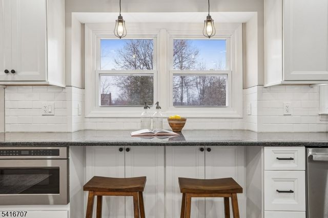 18 Juniper Way, Bernards Twp., NJ 07920