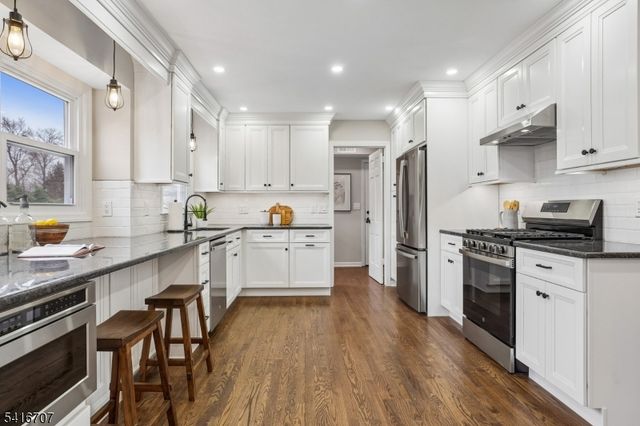 18 Juniper Way, Bernards Twp., NJ 07920