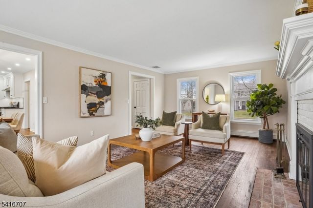 18 Juniper Way, Bernards Twp., NJ 07920