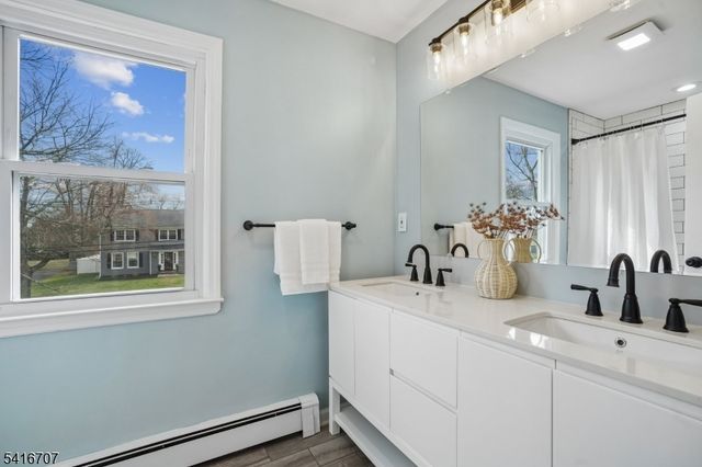 18 Juniper Way, Bernards Twp., NJ 07920