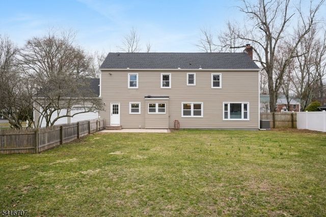 18 Juniper Way, Bernards Twp., NJ 07920