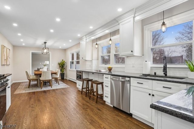 18 Juniper Way, Bernards Twp., NJ 07920