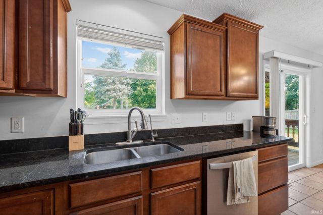 456 Goose Creek Way, West Lafayette, IN 47906